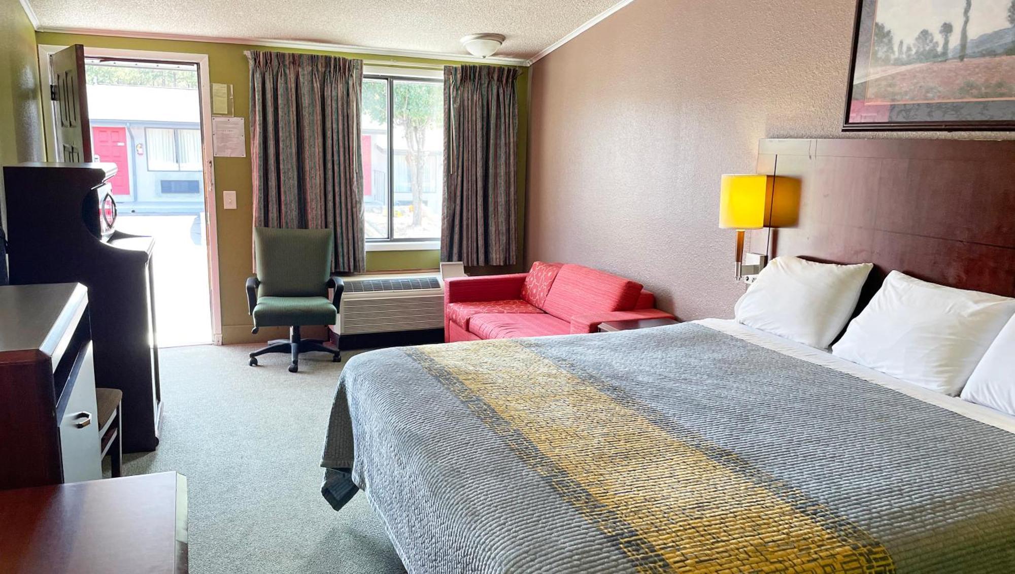 Express Inn Thomson Buitenkant foto