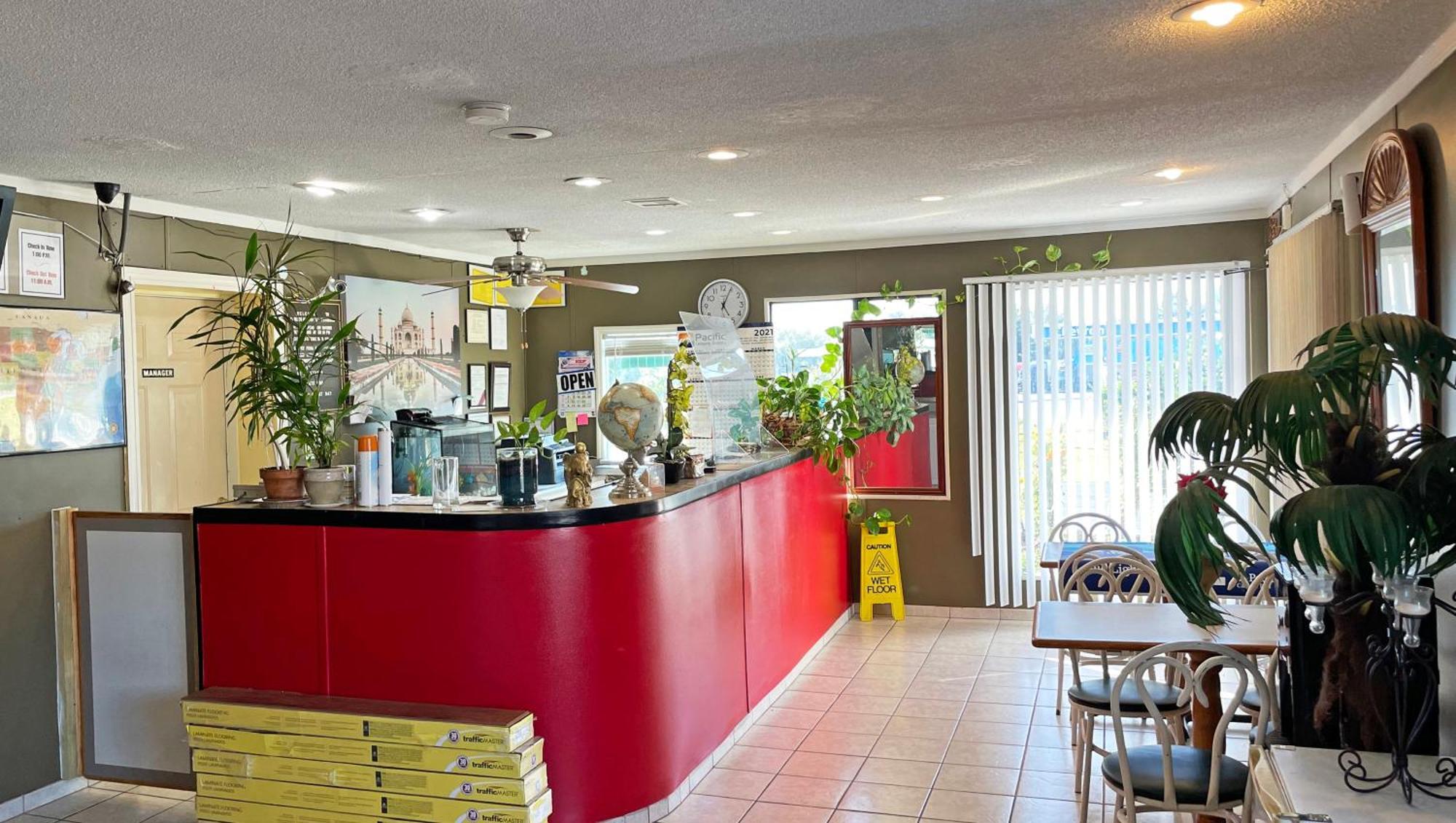 Express Inn Thomson Buitenkant foto